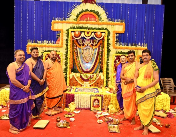 ಕರ್ನಾಟಕ ವಿಶ್ವಕರ್ಮ ಅಸೋಸಿಯೇಶನ್ ನೆರವೇರಿದ ಶ್ರೀ ವಿಶ್ವಕರ್ಮ ಮಹೋತ್ಸವ